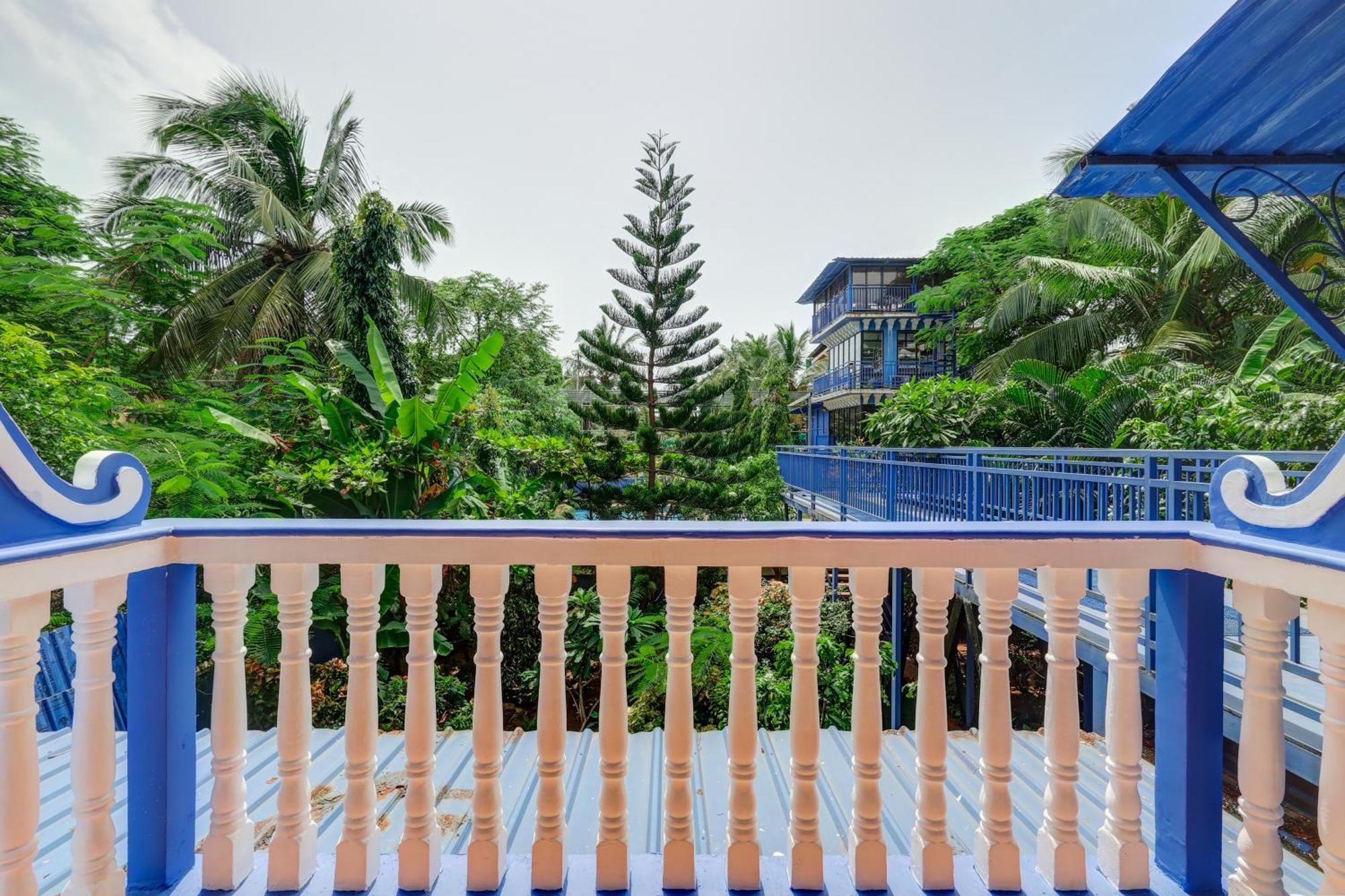 Mayflower Beach Resort By Casa Eternal Baga Buitenkant foto