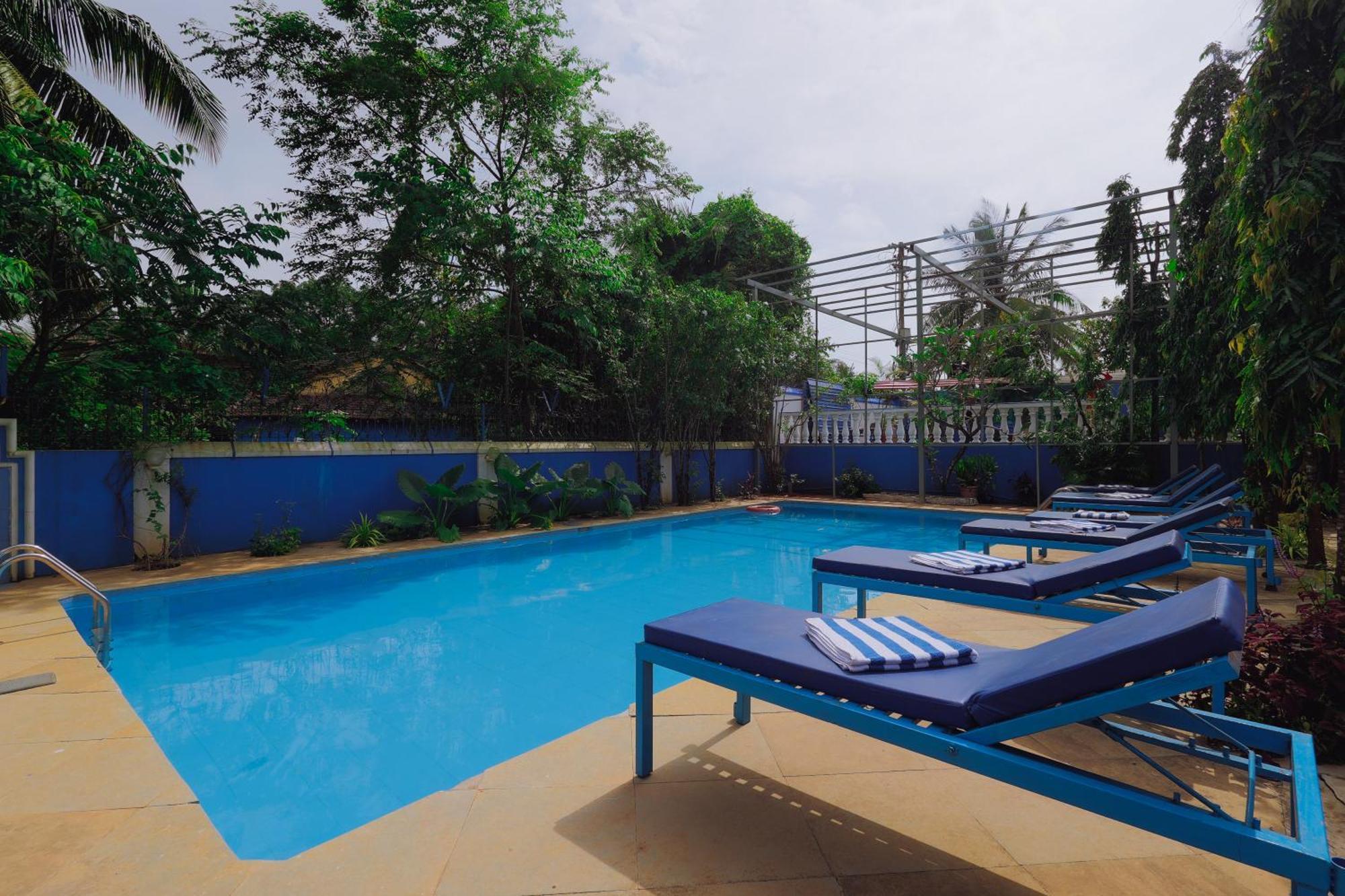 Mayflower Beach Resort By Casa Eternal Baga Buitenkant foto